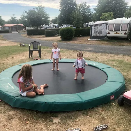 Camping Camping Du Val De Vie *