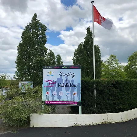 Camping Camping Du Val De Vie *