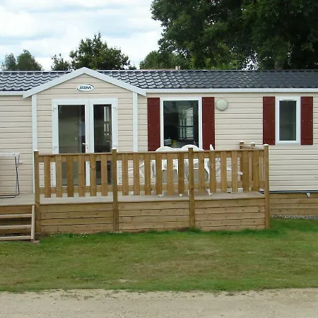 Camping Du Val De Vie *