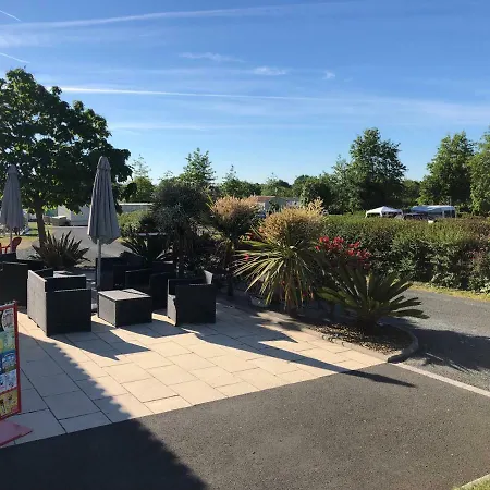 Camping Du Val De Vie Maché